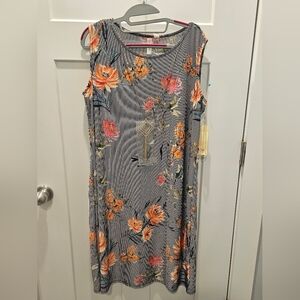 NWT Tacera Woman 1X Floral Stripe Sleeveless Shift Dress Plus Size Stretch